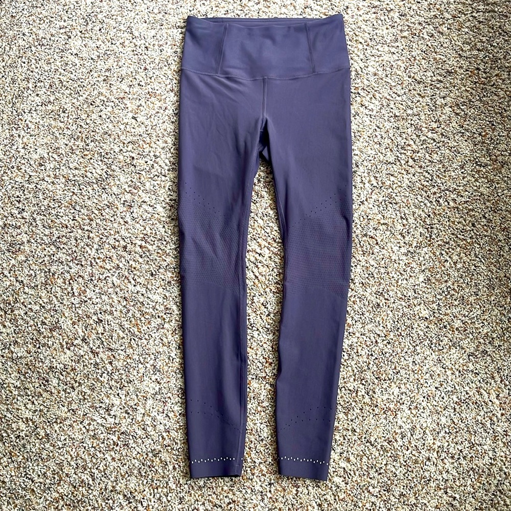Lululemon Zoned In Tight 27”